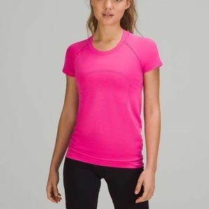Lululemon Swifty Tech top NWT in Sonic Pink